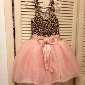 Ooh La La Couture Girls Dress size 6x-7.  Gently used.  Beautiful  !